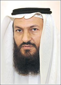هايف يسأل عن مدرس تطاول على  النبي يوسف وواقعة اعتداء جنسي على طالب