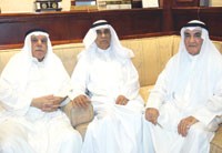 فهد الحقان: كنت ضمن مرافقي الشيخ عبدالله المبارك في رحلاته للقنص ولا أنسى عندما كافأني بـ 280 روبية وقال لي «الله يعافيك على مساعدتك لرجال القصر»