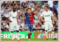 حرب النجوم بين برشلونة «المتحفز» وريال مدريد «المتجدد» والكومبارس يبحثون عن البطولة