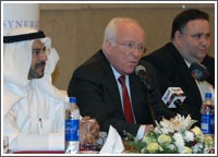 الفهد: توقيع العديد من عقود المشاريع التنموية في القريب العاجل