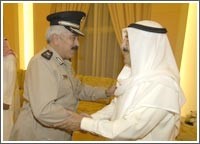 الأمير: تطبيق القانون بصورة عادلة على الجميع دون استثناء مسؤولية يتحملها منتسبو «الداخلية» لترسيخ الأمن والاستقرار في وطننا