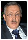 فتفت لـ «الأنباء»: الاكثرية ستعاود تسمية الحريري للحكومة والكلام عن «دوحة2» ليس وارداً ولن نرضى بتسوية تتخطى الدستور