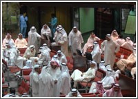 اجتماعات مكثفة لـ «لجان الائتمان» في بنوك محلية لاتخاذ إجراءات حاسمة بشأن ملفات عملائها المتعثرين