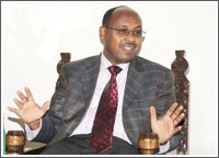 وزير الثقافة والسياحة الإثيوبي لـ «الأنباء»: أتى الشيخ ناصر المحمد وجلب معه المطر فكان وجه خير على بلدنا