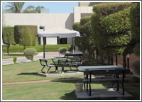 الشعب المغلقة معاناة تتكرر سنوياً لطلبة الجامعة دون إيجاد حل لها