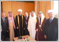 قلدنا صاحب السمو  وسام التميز لأنه الداعم الأول لنشر الفكر الوسطي بالعالم
