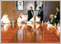 الفهد: الحكومة تسعى إلى تنفيذ مشروعات تنموية بـ 2.5 مليار دينار