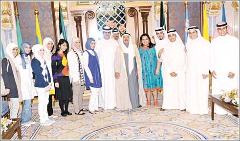 الأمير أشاد بالدور الفاعل لشبابنا وسعيه الدؤوب في تسخير طاقاته المتجددة وإمكانياته المتنوعة لخدمة مستقبل الكويت