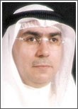 الحق في نقد الشخصيات العامة والقائمين بالعمل العام كسبب لإباحة جرائم الرأي