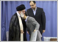 كلينتون تحمّل طهران عواقب رفضها «المخيب» للمقترحات الغربية 