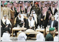 ملك البحرين والحريري ضيفا شرف خلال الاحتفال بعودة الأمير سلطان