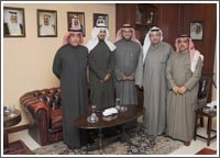 رئيس التحرير استقبل رئيس وأعضاء مجلس إدارة جمعية أهالي الشهداء الأسرى والمفقودين