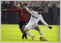 إسبانيول يجرح كبرياء ريال مدريد ويحرمه من الصدارة بتعادل سلبي مخيب