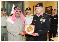مشعل الأحمد استقبل مدير قوات الدرك الأردنية