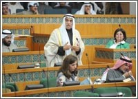 خلاف نيابي حال دون التصويت على إسقاط فوائد القروض وتحذير حكومي بردّ القانون في حال الإصرار على إقراره
