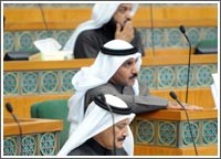 خلاف نيابي حال دون التصويت على إسقاط فوائد القروض وتحذير حكومي بردّ القانون في حال الإصرار على إقراره