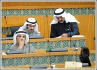 خلاف نيابي حال دون التصويت على إسقاط فوائد القروض وتحذير حكومي بردّ القانون في حال الإصرار على إقراره