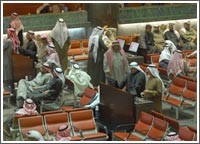 اقتصاديون: قانون إسقاط الفوائد يهدد الأمن الاقتصادي ورفض الحكومة له يحمي سمعة الكويت عالمياً