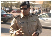 البورصة تعاود التداول اليوم بعد تاكد الداخلية من خلومبنى سوق الاوراق المالية من اي مواد متفجرة