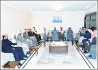 رواد ديوانية جاسم الحمدان متفائلون بخطة التنمية وانجاز المشاريع العملاقة
