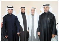 رواد ديوانية جاسم الحمدان متفائلون بخطة التنمية وانجاز المشاريع العملاقة