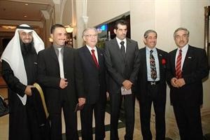 معادل الخرافي والنقيب اللبناني دبلال العلالي ومخالد الطاحوس وممرزوق الغانم ومطلال القحطاني