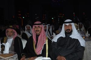 د محمد العفاسي والشيخ ثامر الجابر خلال الحفل
﻿