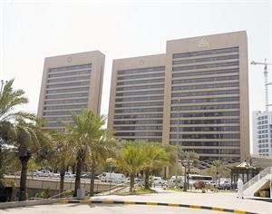 الاوسط يتاهب للعمل وفق الشريعة مع الربع الثاني
