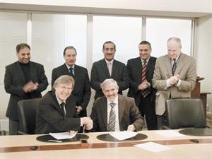 جانب من توقيع مذكرة التفاهم﻿