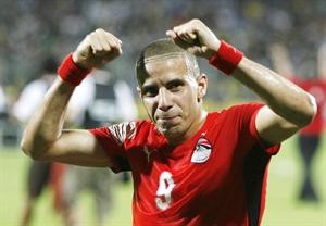 المصري محمد زيدان اشاد بكفاءة المدرب حسن شحاتة
