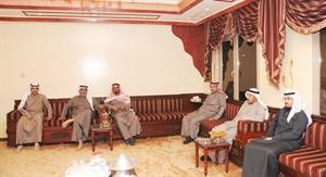 جانب من رواد ديوانية الداهش الذين اثاروا مشاكل العقيلة
انور الكندري
