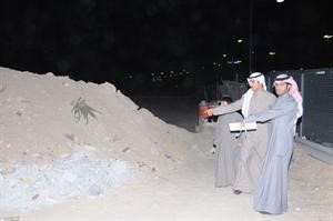 الانقاض المتراكمة في كل مكان
