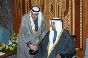 الشيخ فيصل الحمود يبارك لسمو الشيخ سالم العلي بسلامة العودة﻿
