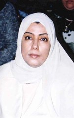منى اللوغاني