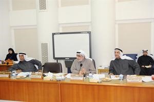 عدنان المطوع وعدنان عبدالصمد وم ناجي العبد الهادي خلال الاجتماع﻿﻿متين غوزال﻿