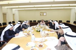 الرئيس جاسم الخرافي خلال اجتماع اللجنة التنفيذية للشعبة البرلمانية﻿