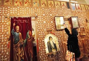 مصر تعيد افتتاح أقدم دير في العالم