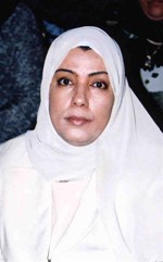 منى اللوغاني
