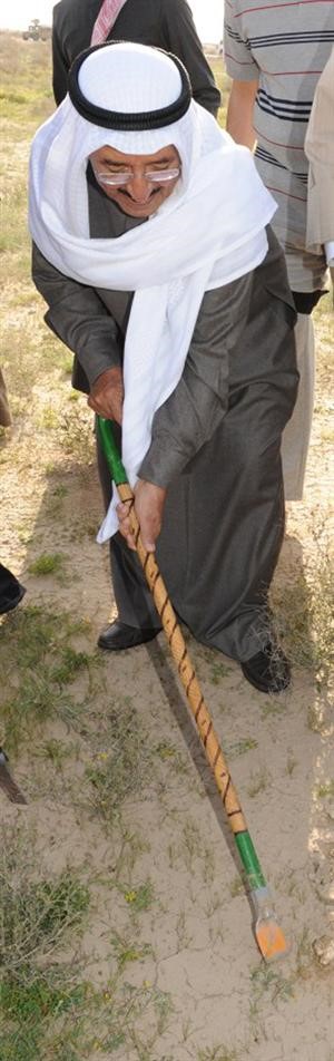 صاحب السمو الامير يتفقع