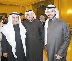 علي الغانم في لقطة مع رئيس التحرير الزميل يوسف خالد المرزوق
