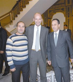 خالد عز الدين وبشار كيوان والزميل يوسف غانم﻿
