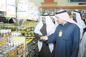 جولة في المهرجان
