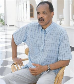 رئيس إريتريا لـ «الأنباء»: بلادنا ليست للبيع لا لإيران ولا لإسرائيل