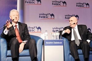 الرئيس الاميركي السابق بيل كلينتون وابراهيم دبدوب