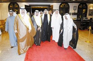 ممثل رئيس الوزراء لدى وصوله لتكريم كوكبة من المبدعين الخليجيين والعرب
