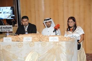 خالد الجري وبتريشيا قهواتي خلال المؤتمر الصحافي ﻿