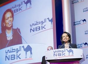 رايس متحدثة في ندوة البنك الوطني