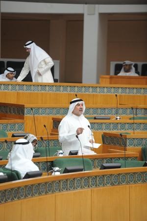 صالح عاشور
