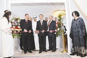 السفير المصري طاهر فرحات يفتتح انشطة المعرض العقاري المصري
انور الكندري
