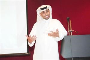 فاروق الزومان متحدثا عن تجربته
احمد باكير